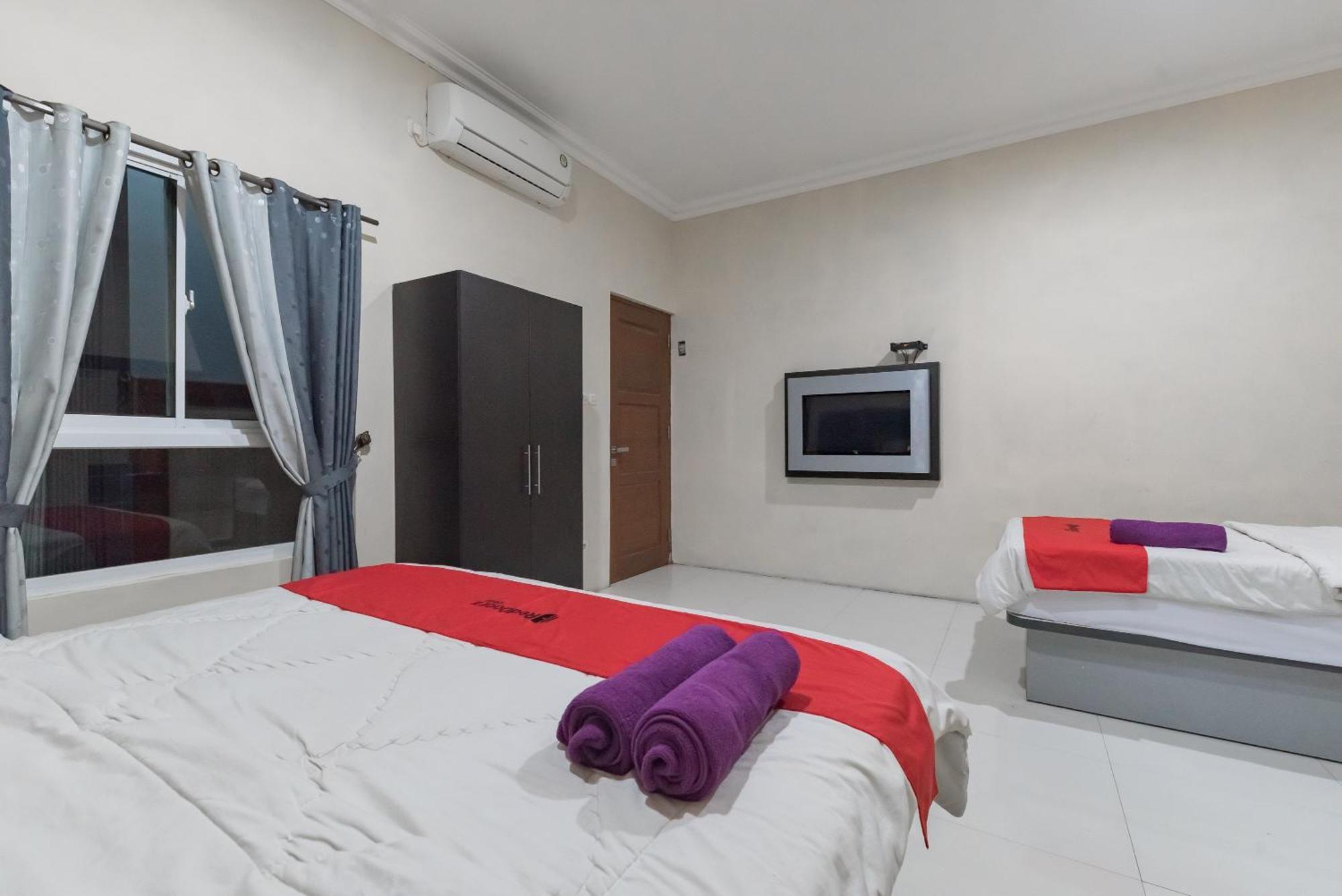 Reddoorz Resort Premium @ Sangkan Hurip Kuningan Extérieur photo