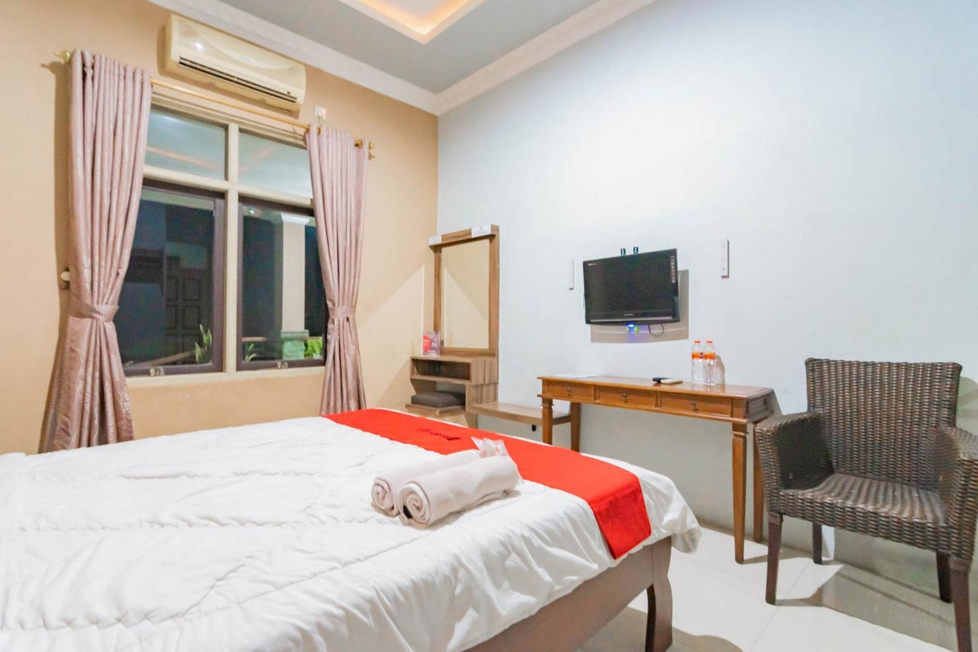 Reddoorz Resort Premium @ Sangkan Hurip Kuningan Extérieur photo