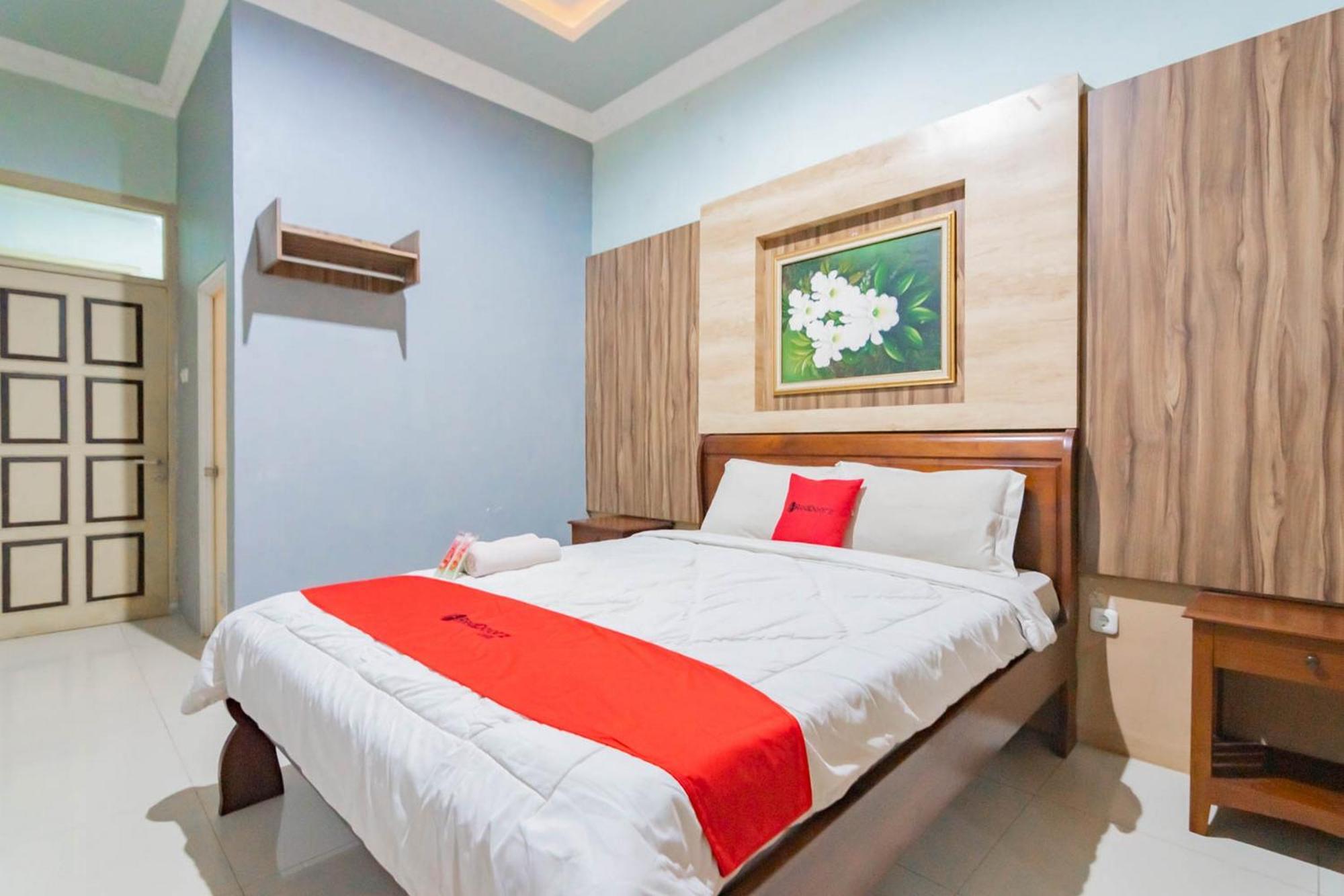 Reddoorz Resort Premium @ Sangkan Hurip Kuningan Extérieur photo